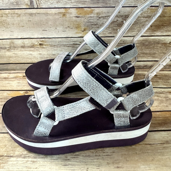 Teva Womens Flatform Universal Metallic Purple Sandals Size 9 - Picture 4 of 8